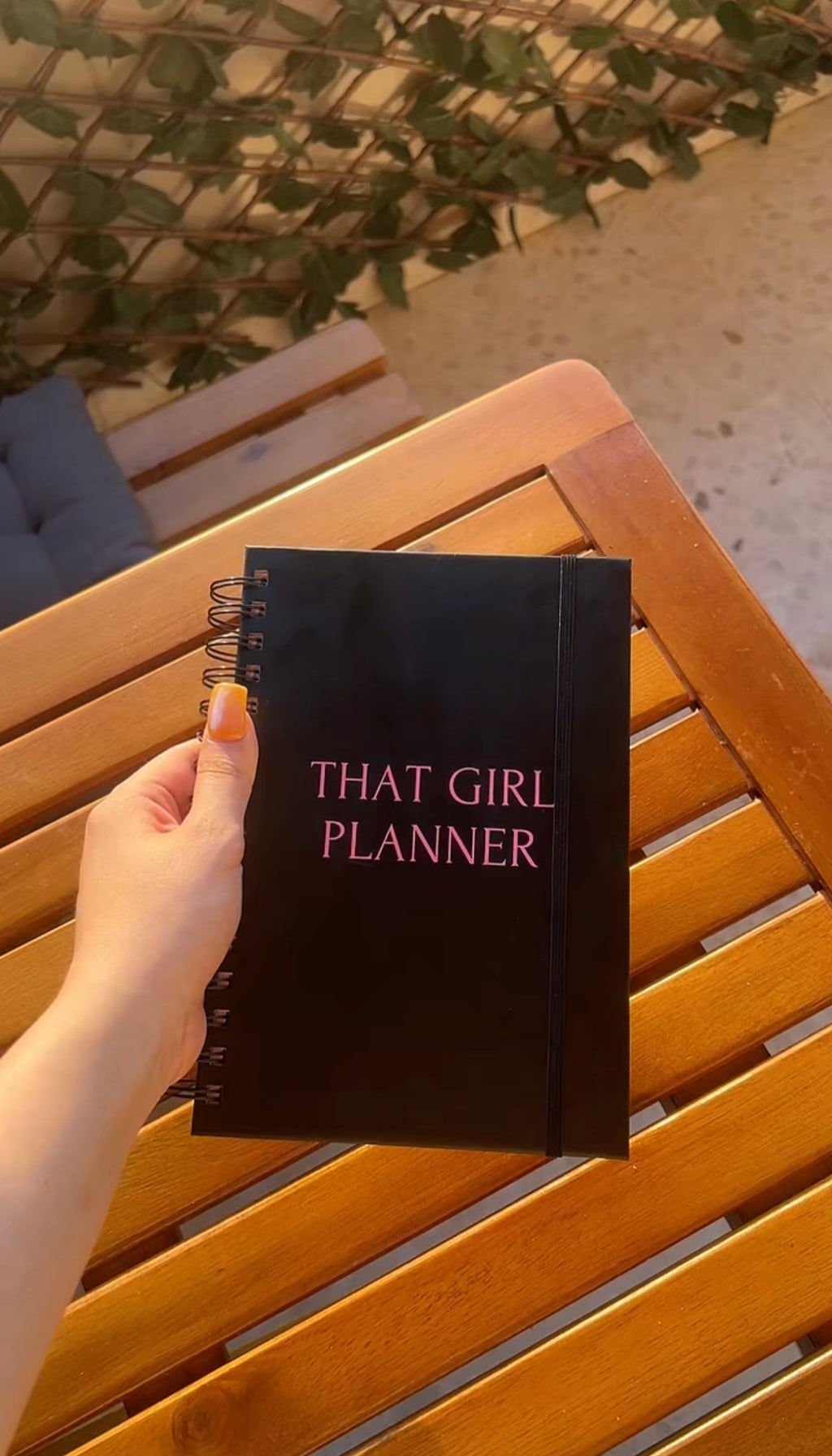 That girl planner ''Black''